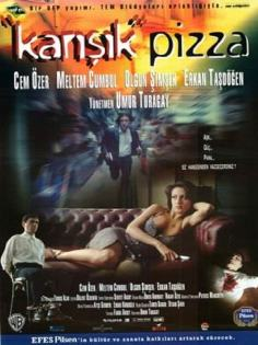 ‘~Karisik pizza海报~Karisik pizza节目预告 -土耳其电影海报~’ 的图片