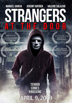 ~Strangers at the Door海报,Strangers at the Door预告片 -2022 ~
