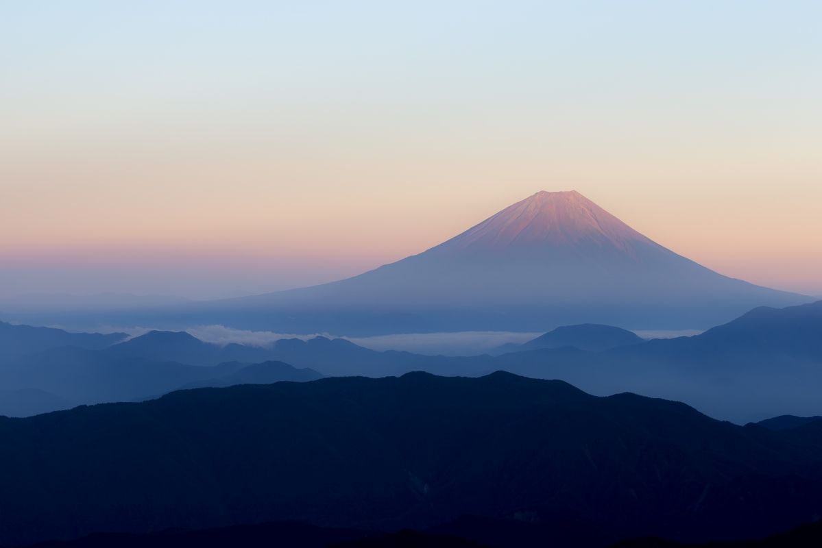 ‘~日本富士山4k风景图片 4k美丽的小姐姐超清桌面桌面背景’ 的图片