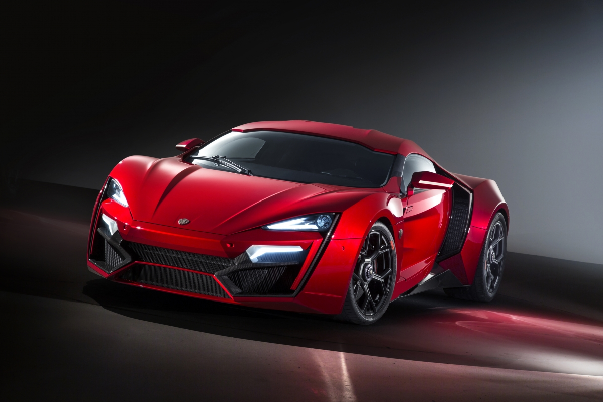 ‘~HyperSport Lykan 红色超级跑车4K桌面背景’ 的图片