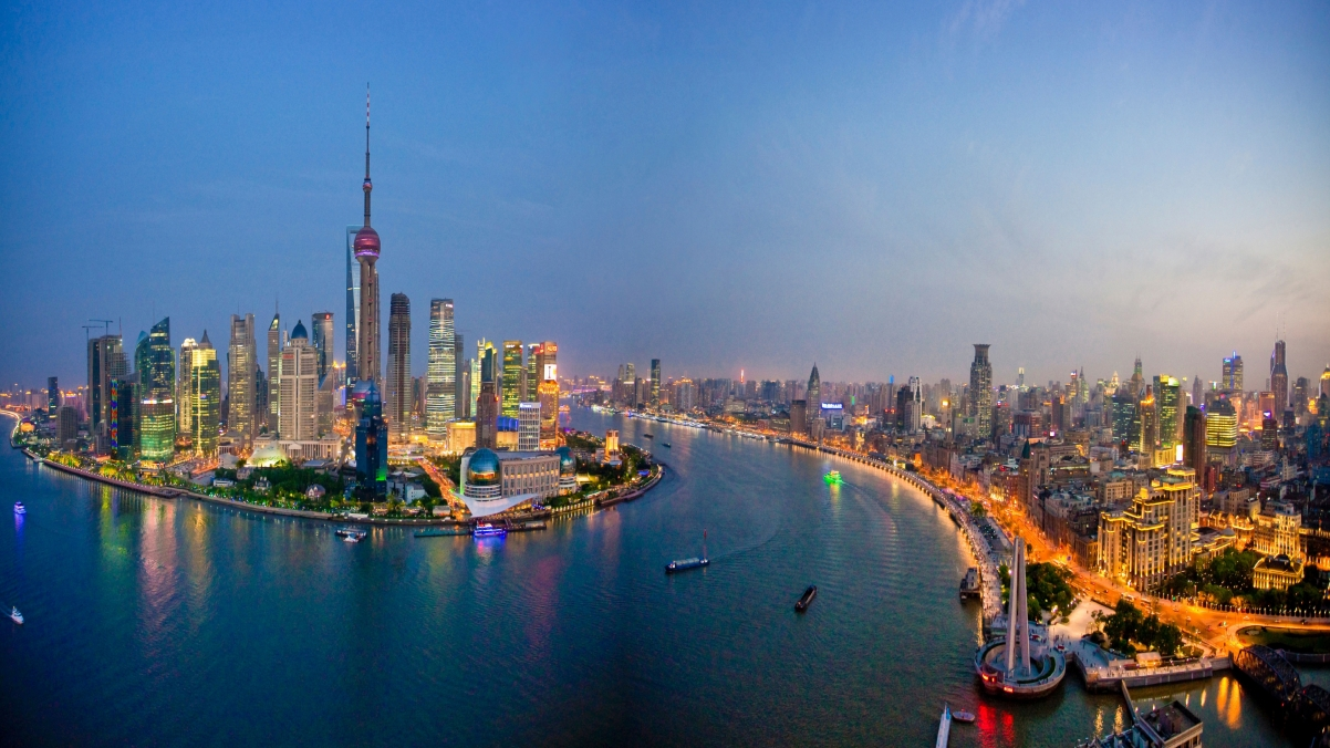 ‘~上海东方明珠城市风景4K桌面背景3840×2160’ 的图片