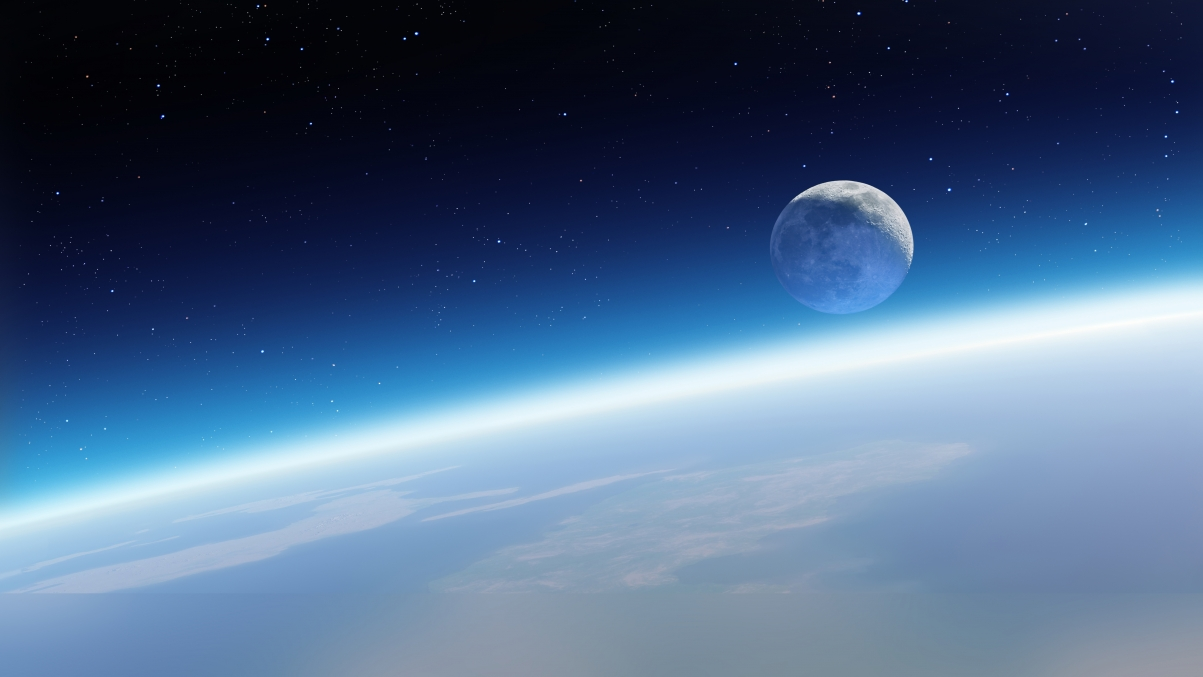 ‘~地球和月亮5K桌面背景5120×2880’ 的图片